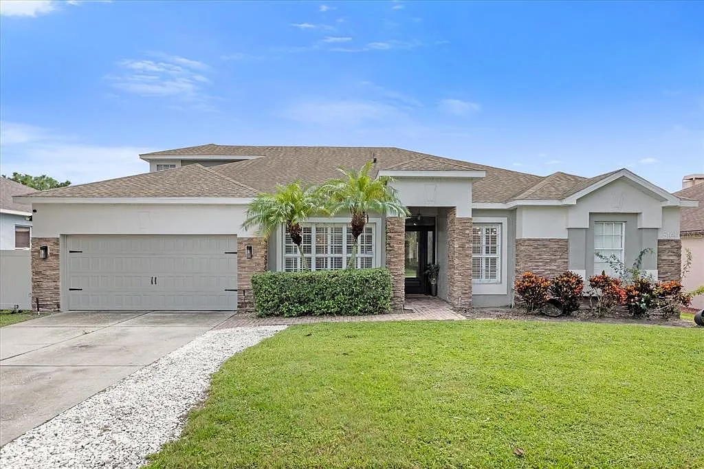 5 bed, 3.0 bath, 3034 sqft, $4,950 — Photo 1
