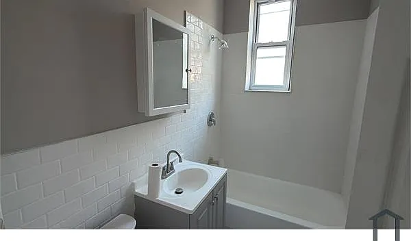 1171 Grant Ave #3E — Photo 6