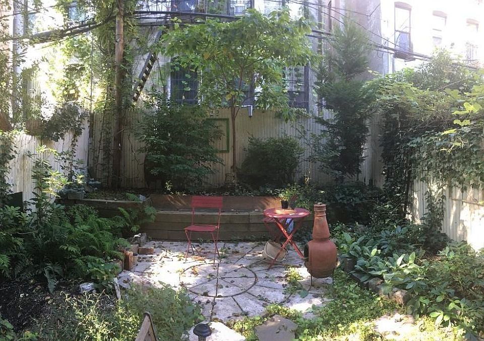 2nd image of 468 2nd St APT 1