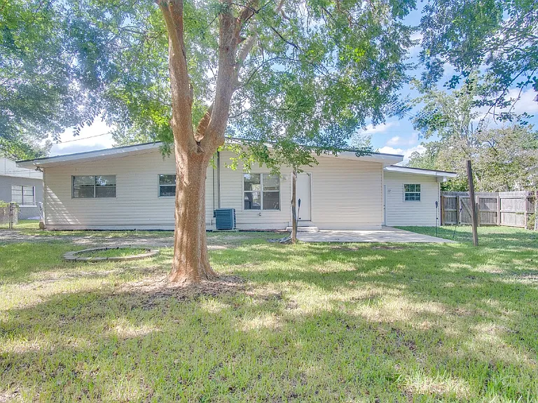 3371 Wellington Rd — Photo 31