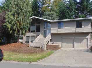 5920 138th Pl SE, Bellevue, WA 98006