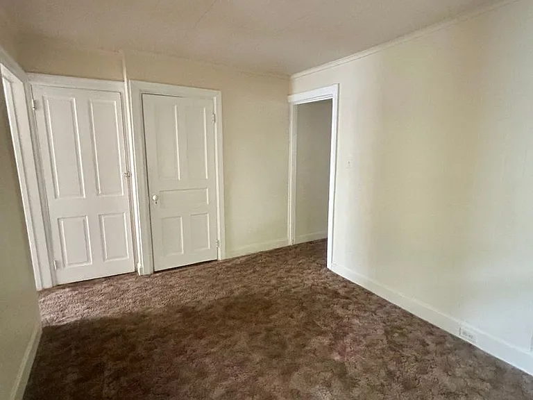 156 Frank S Brown Blvd — Photo 8