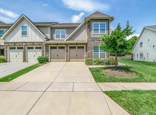 8442 Loxton Cres, Charlotte, NC 28214