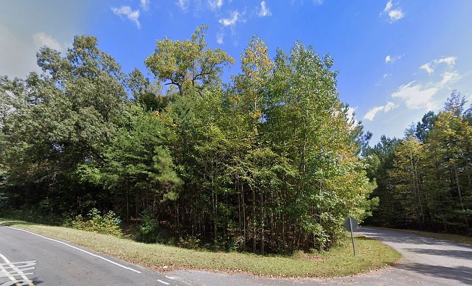 1st image of 129 Saddle Brook Dr