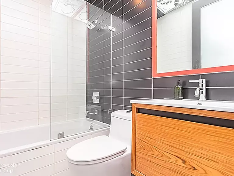 716 Nostrand Ave #2F — Photo 4