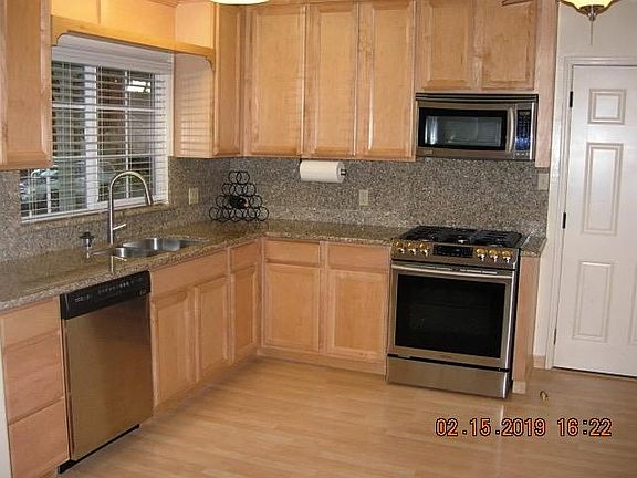 4th image of 2051 Bidwell Way