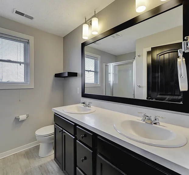 7339 Yankee Woods Dr — Photo 13