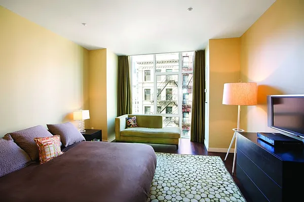 Sold by Stribling | media 3