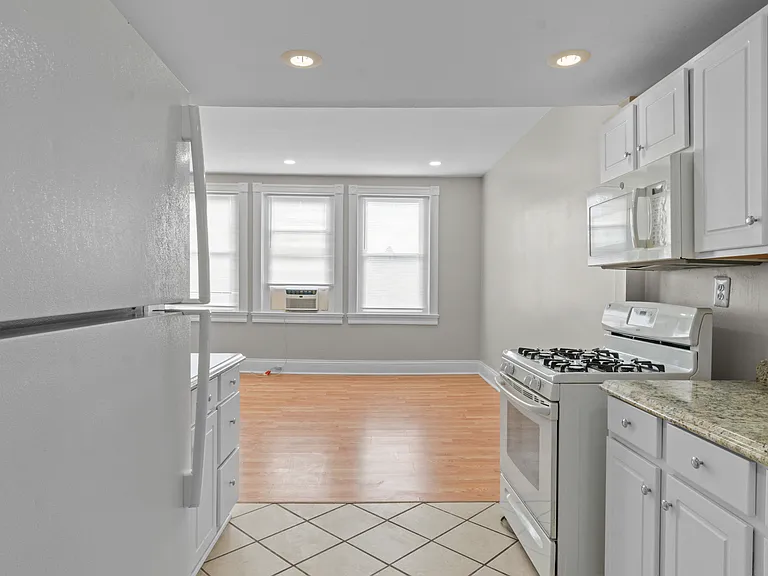 2713 N Calvert St #3 — Photo 9