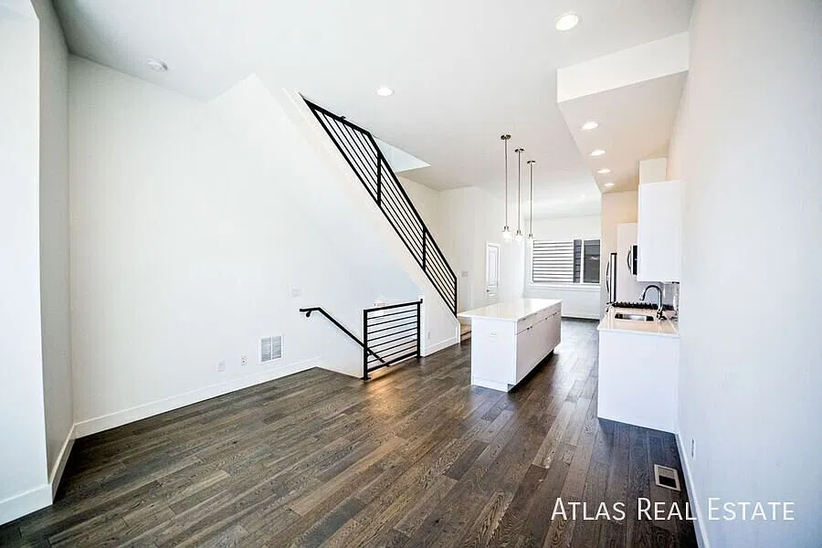 2 Bed 2.5 Bath Condo in the Heart of LoHi Near Downtown Denver! 2 Private Rooftop Decks, 1-Car At... — Photo 2