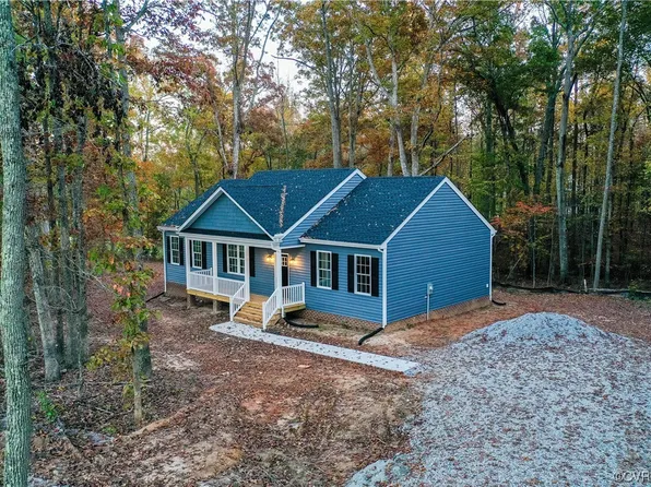 10741 Evergreen Dr, Amelia Court House, VA 23002