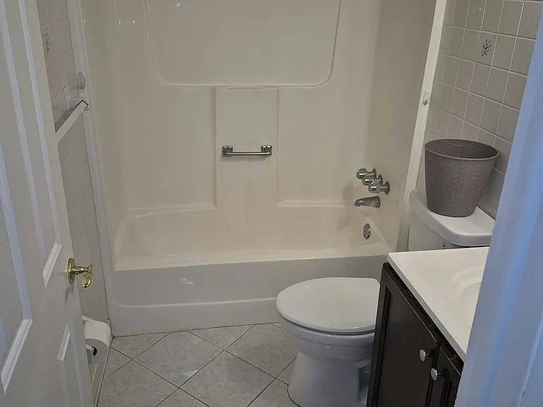 2738 Haverhill Ct — Photo 14