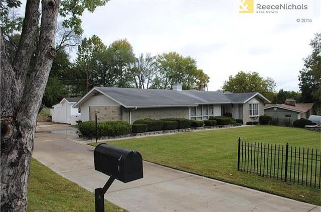 Beautiful Double Lot!