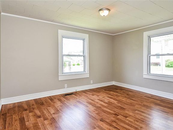 5th image of 605 Georgia Ave