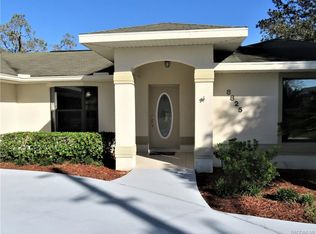 8825 E Sandpiper Dr, Inverness, FL 34450