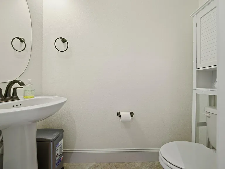 2523 Crossvine Dr — Photo 23
