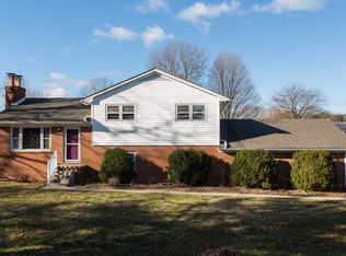 51 Ridgeview Dr, Stuarts Draft, VA 24477