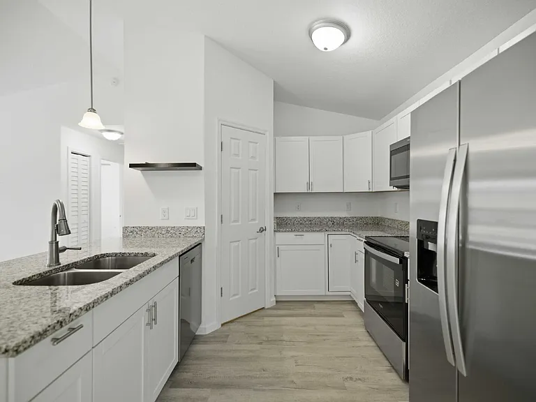 6488 NW 13th Ave — Photo 5
