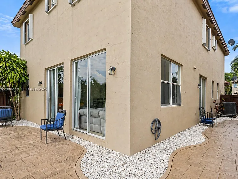 4401 NW 113th Ct — Photo 32
