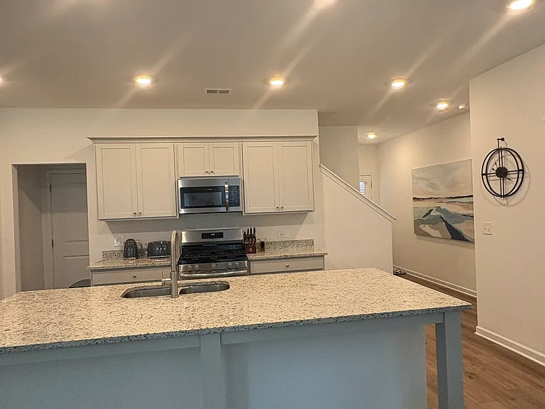2833 Habibi Ct — Photo 3