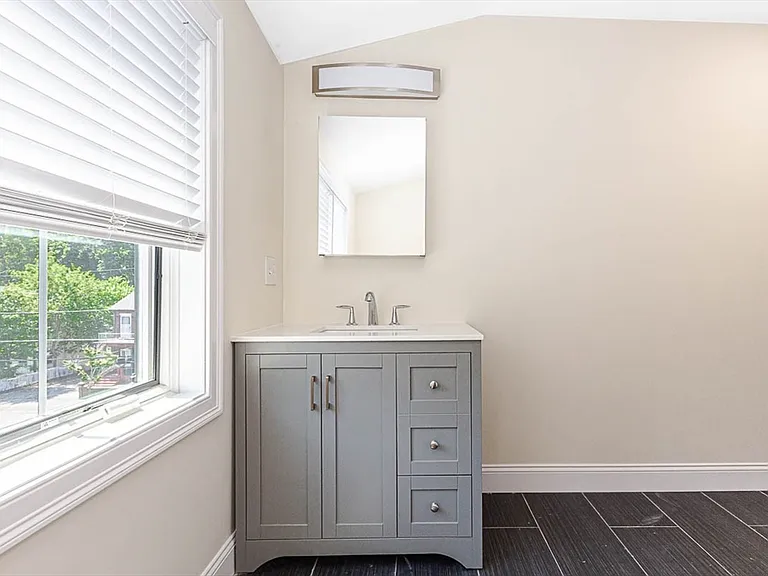 120 Jerome St #121 — Photo 31