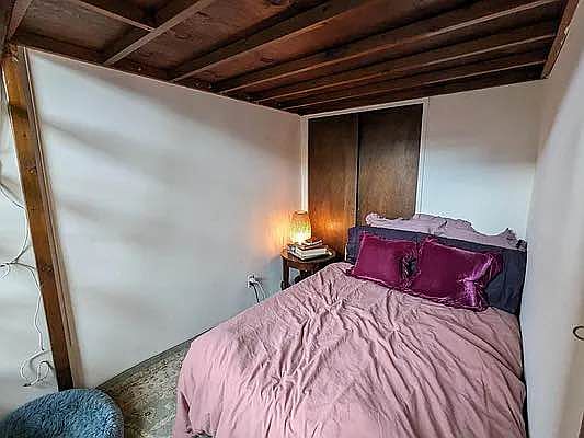 3rd image of 113 W 85th St APT 2A