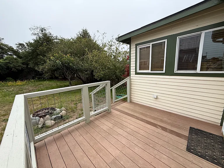 1075 Pacific Ave — Photo 16