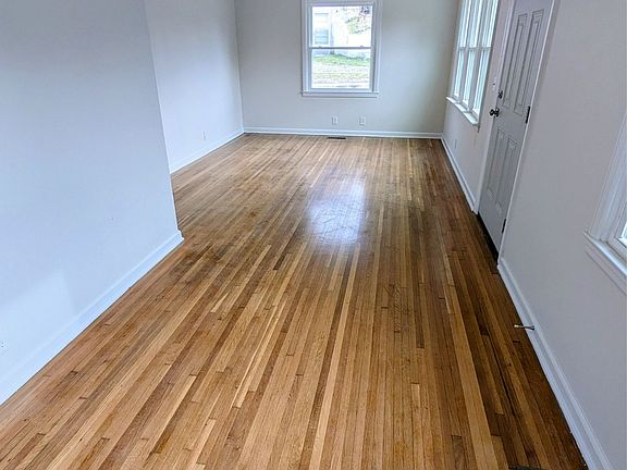 4th image of 3108 Crosswood Dr
