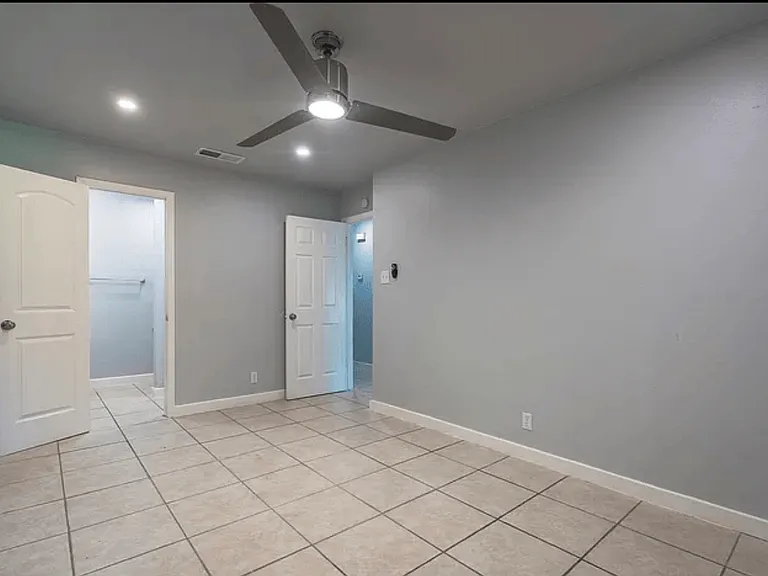 6809 Blue Dawn Trl #B — Photo 5