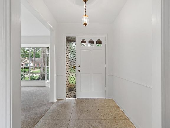 3rd image of 8219 Brinkworth Ln