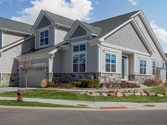 2nd image of 2689 Oxford Cir Unit 47