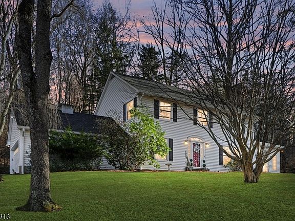 3rd image of 35 Puder Rd