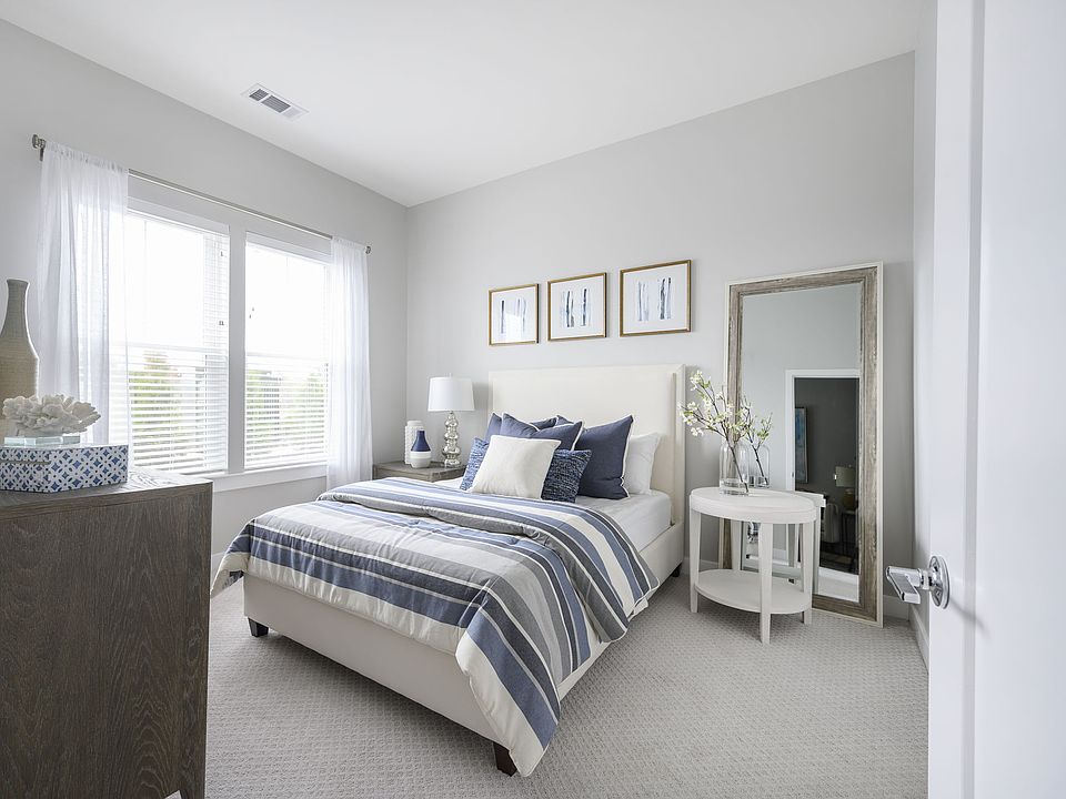 Bedroom With Sunlight
