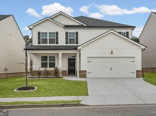 166 Champlain Rd, Hoschton, GA 30548