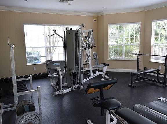3rd image of 615 Fairway Dr APT 301