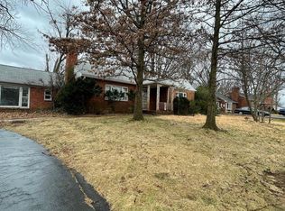 5613 Colfax Ave, Alexandria, VA 22311