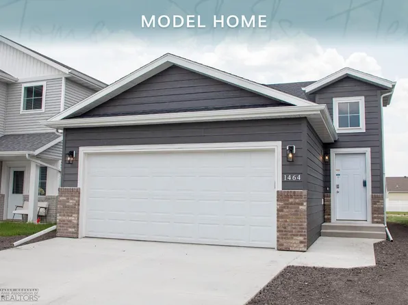 1464 69th Ave S, Fargo, ND 58104