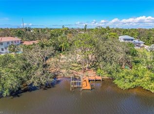 20684 Charing Cross Cir, Estero, FL 33928