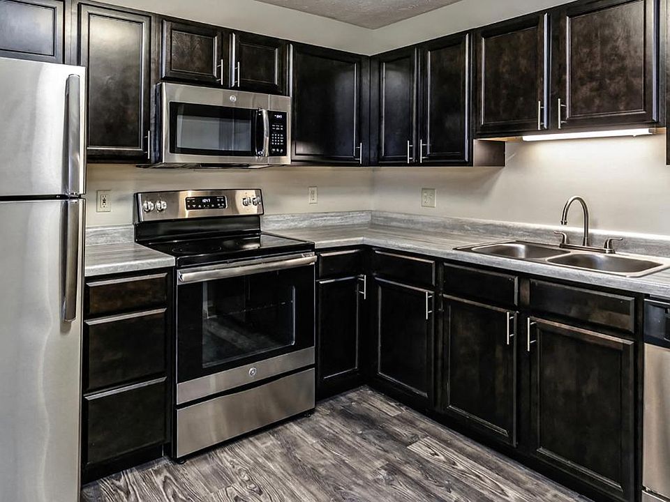 1st image of 8909 Q St #8805-211