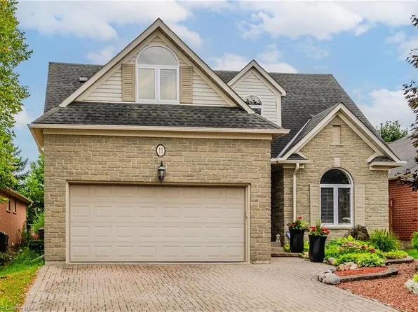 11 Sullivan Ct, Cambridge, ON N1S 5A4