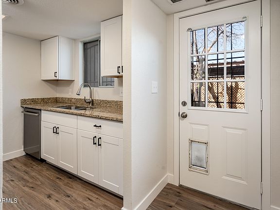 5th image of 7126 N 19TH Avenue #250