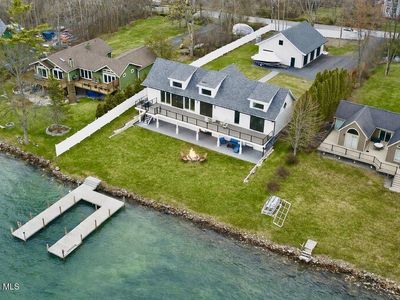 21 Mossy Point Road, Ticonderoga, NY, 12883