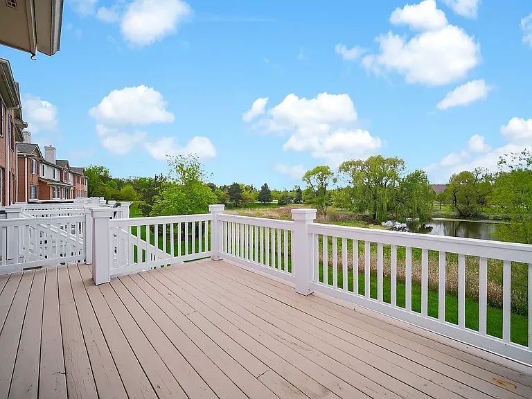1028 Orchard Pond Ct #1028 — Photo 7
