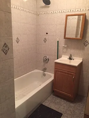 Rented by G2 Realty Group LLC | media 18