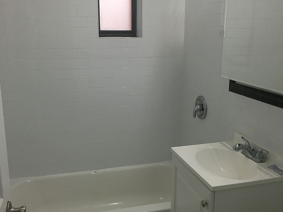 1st image of 8701 37th Ave