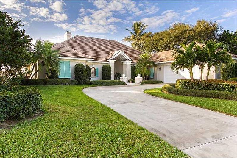 1st image of 677 Lake Dr