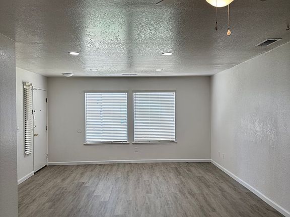 4th image of 505 N Quince Ave #A