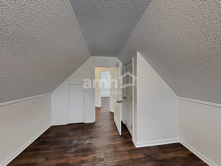378 Moreland Cir — Photo 14