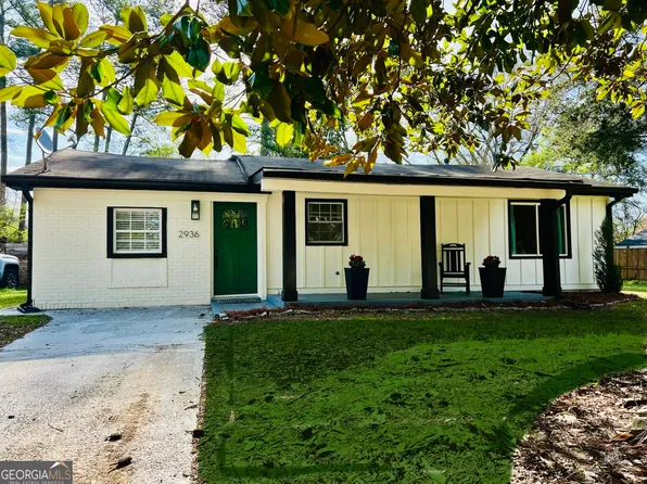2936 Hall Dr SE, Marietta, GA 30082