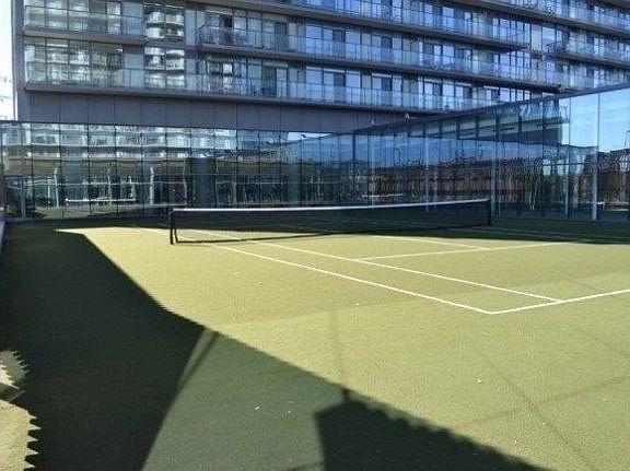 5th image of 105 The Queensway #1010